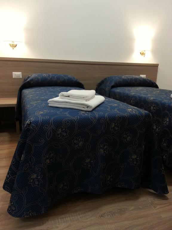 Marziah Inn Rome Room photo